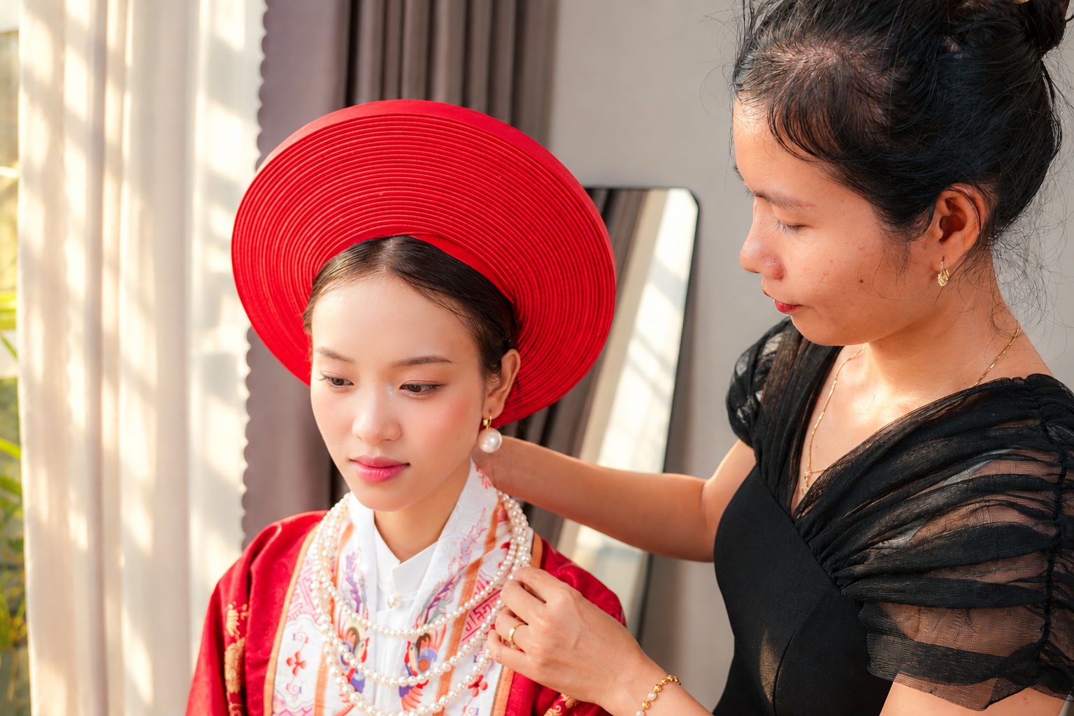 Ao Dai cultural experience in Hoi An